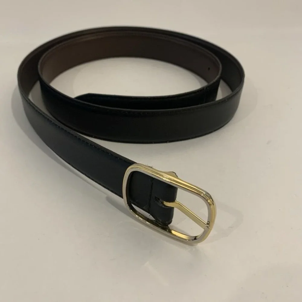 Black Leather Belt Size 42 Gold Buckle Made in‎ Uruguay Classic Dress Belt